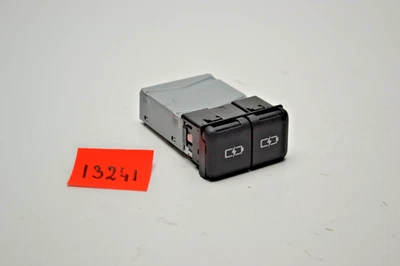 Toyota RAV4 (XA50) USB Buchse 8553260020 - Image 1 of 4