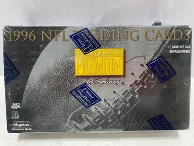 Tarjetas de fútbol americano Fleer Skybox Premium 1996 caja de 36 paquetes celofán ligeramente desgarradas Foto 1 de 4