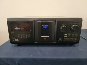 SONY CDP-CX355 Disc CD Player (300 CD Storage) - TESTED, READ! - Picture 1 of 5