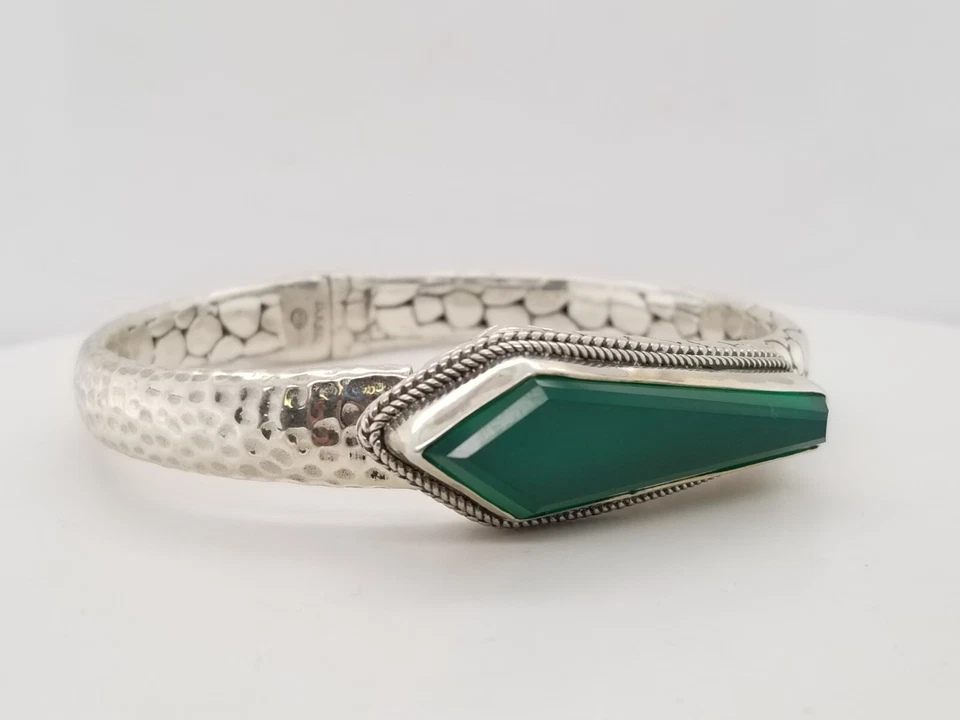 Artisan Collection of Bali 绿色玛瑙银锤和水印手链 — 第 1/4 张图片