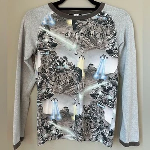Molo Remington robots shirt - Long sleeve Pre-Loved 10-12 years - Picture 1 of 4