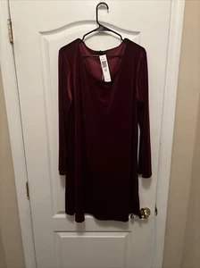 NWT Women's Tiana B. Velvet Dress XXL - Picture 1 of 3