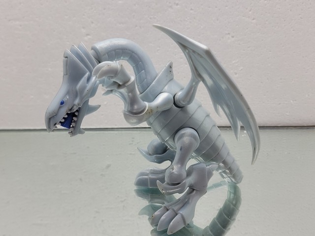 Figure Yu-gi-oh! - Dragao Branco De Olhos Azuis - Art Works Monsters -  Edicao Holografica - Ref.: 834691