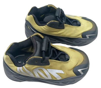 Yeezy Boost 700 MNVN Resin Size 6K KIDS, Pre-owned / Yellow & Black by Adidas - Image 1 of 4