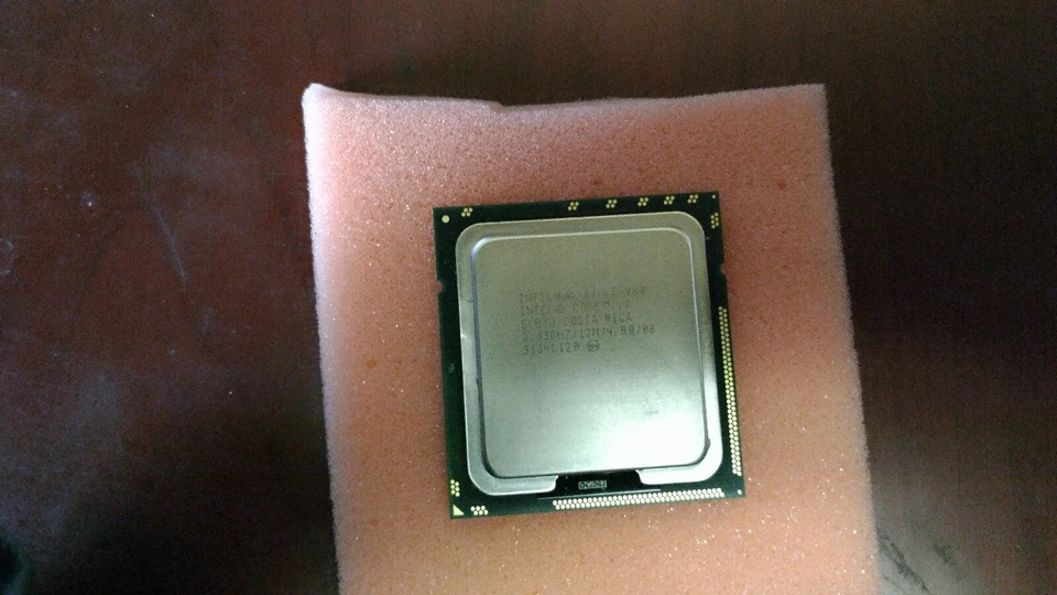 Intel  Core i7-980 3.33GHz  CPU Processor SLBYU - Image 1 of 1