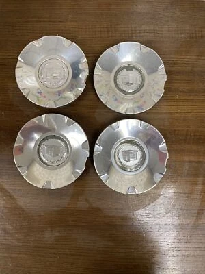 Tapacubos tapacubos Cadillac STS 2004-2011 OEM USADO C/N 9595437 Foto 1 de 4