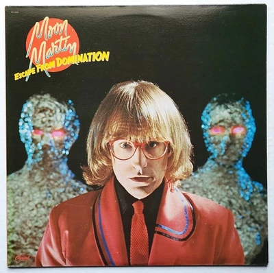 MOON MARTIN - ESCAPE FROM DOMINATION LP 1979 ST-11933 MADE IN CANADA Foto 1 de 4