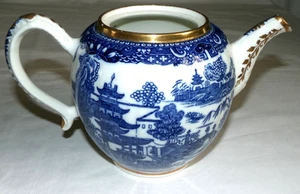 Antique Porcelain 18th Century Teapot Blue & White for Repair Caughley ? - Picture 1 of 9