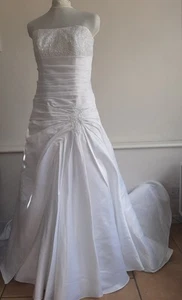 Diamond White Wedding Dress Uk 8/10 Strapless Fit & Flare Corset Lace Back 💕 - Picture 1 of 14