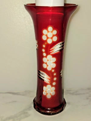 Vaso de cristal Badash boêmio russo vermelho cortado à mão para vidro transparente URSS - Imagem 1 de 4