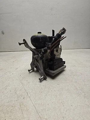 03-06 Mercedes-Benz W211 E320 E350 E500 ABS Anti Lock Brake Pump Module OEM D213 - Image 1 of 4