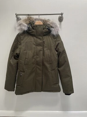 Parka para mujer Nobis XS Lindsay hasta la cadera en verde fatiga NUEVA CON ETIQUETAS Foto 1 de 4