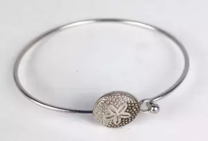 925 Sterling Silver Sand Dollar Bangle Bracelet - Picture 1 of 6