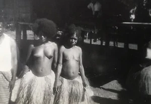 1940’s Classic nude woman pinup girl Polynesian Hawaiian Model photo original - Picture 1 of 2