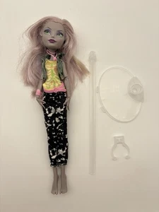 Monster High Monica D Kay Dance The Fright Away SKU 20 - Foto 1 di 6