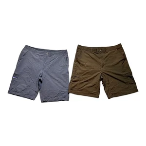 Patagonia Shorts coppia di 2 pantaloni uomo marroni grigi taglia 38 nuovi senza etichette - Foto 1 di 10