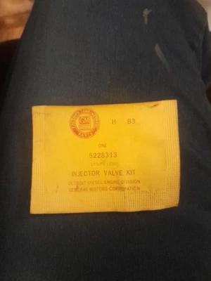 Gm Detroit Diesel 5228313 Oem Injector Valve Kit In Original Unopened Packaging - Image 1 of 2