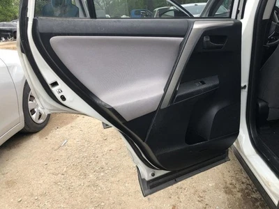 Panel de moldura de puerta trasero RAV 4 2015 937380 Foto 1 de 4