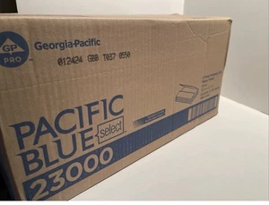 Georgia-Pacific Professional 23000 2-Ply Premium C-Fold Paper Towel - White - Picture 1 of 5