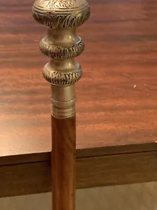 Antiguo bastón de madera con mango de bola de triple nivel plateado precioso resistente - Imagen 1 de 12