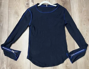 Top termico Free People zip it polsino manica lunga cuciture a contrasto nero taglia M - Foto 1 di 7