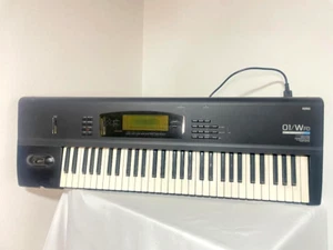 Korg 01/W FD 61-Key Synthesizer Workstation Keyboard - Picture 1 of 7