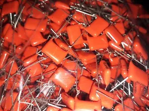 20x BC VISHAY MKT 368 0.1uF 100V 10mm ORANGE DROP GUITAR TONE CAPS FOR AUDIO ! - Picture 1 of 1