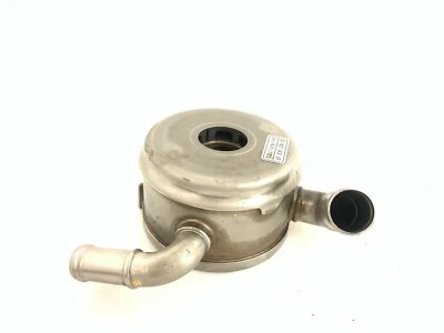 Enfriador de aceite OEM HONDA 2007-2022 CBR600RR 15700-MFJ-D01 - BUENO Foto 1 de 4