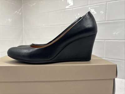 Nine West Heels 6.5 Black 3" Wedge Highway Classic Pumps Almond Toe Faux Leather - Image 1 of 4