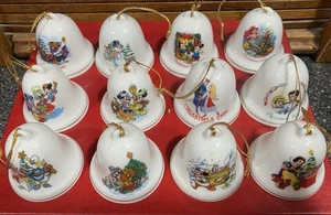 The Disney Collection Porcelain Bells Grolier 1987(6) Christmas Ornaments 99-04 - Picture 1 of 12