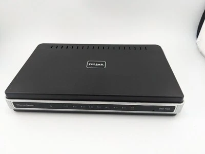 D-Link DES1108 - 8-Port Ethernet Switch unmanaged Network switch - Image 1 of 4
