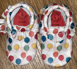 Freshly Picked Balloons Leather Moccasins Baby Unisex Soft Shoes Size 5. Rare!