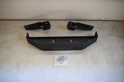 Go Rhino 3100 Series StepGuard Winch Tray Kit For 19-22 Chevrolet Silverado 1500 Foto 1 de 4