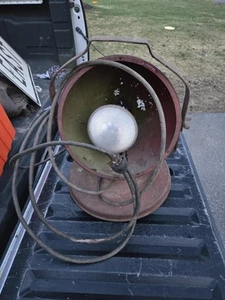 Dietz Shop Light - Picture 1 of 5