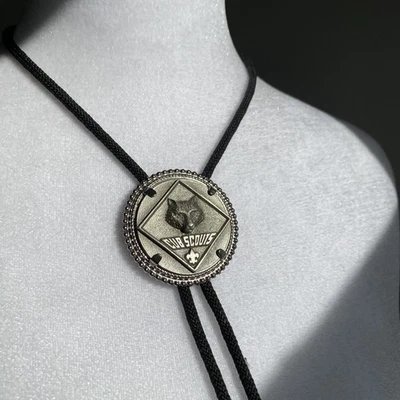 复古 Pewter Bolo 领带幼童子军狼乡村西部穿牛仔绳 — 第 1/4 张图片