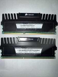 Corsair Vengeance 8GB Kit (2x4GB) DDR3 1600 MHz PC3-12800 RAM CMZ8GX3M2A1600C9 - Picture 1 of 2