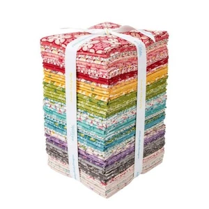 42 Fat Quarters - Piece & Plenty Lori Holt Riley Blake Cotton Precuts M418.11 - Picture 1 of 2