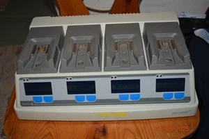 Stryker 6110-120 System 6 Battery Charger System Batterieladegerät (40) BK - Bild 1 von 7