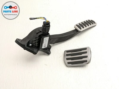 2018-2020 DISCOVERY SPORT ACCELERATOR GAS SENSOR BRAKE PEDAL TRIM SET L550 - Image 1 of 4