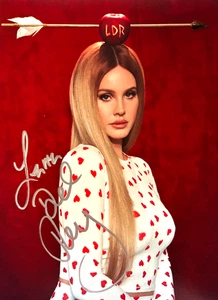 Lana Del Rey Signed 8x10" Photo Authentic REAL Autograph - Picture 1 of 3