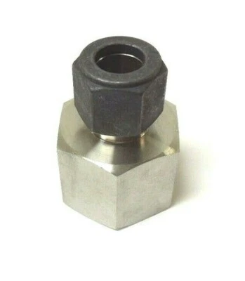 Parker CPI 1/2" OD Tube x 3/4" NPT Female Connector 316 Stainless <8-12 GBZ-SS - Image 1 of 3