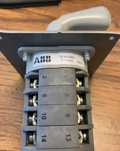 ABB OL407RG ROTARY SWITCH - Picture 1 of 1
