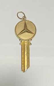 Avedon 14k Yellow Gold Top Vintage Mercedes Benz Uncut Car Key - Picture 1 of 4
