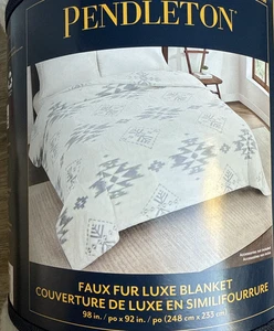 Pendleton Faux Fur Throw Blanket white multi 98 x 92 in QUEEN GRAND NWT NEW - Picture 1 of 9