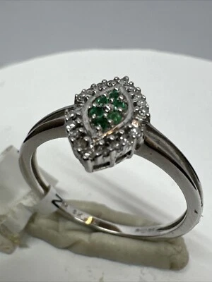 9ct White Gold Diamond Emerald Marquise Shape Cluster Ring UK Size N - Image 1 of 4