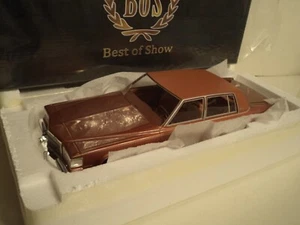 BoS CADILLAC FLEETWOOD BROUGHAM 1982 IN STOCK READY TO SHIP 1:18 NEW IN BOX. - Picture 1 of 10
