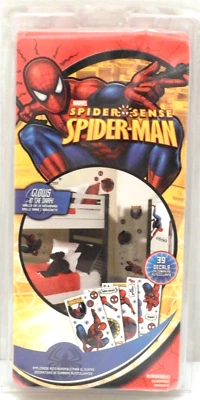 Paquete de pegatinas de pared Marvel Spider-Man Brilla en la oscuridad Decoración para niños Spiderman Foto 1 de 4