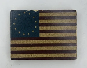 Betsy Ross Flagge Magnet 13 Sterne US 2,25" Russ Berrie Nr. 6801 Kühlschrank Spind - Bild 1 von 3