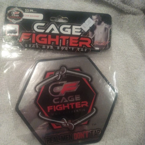 7 CF MMA Authentic Cage Fighter Iceman Chuck Liddell, NEW SEALED Cover