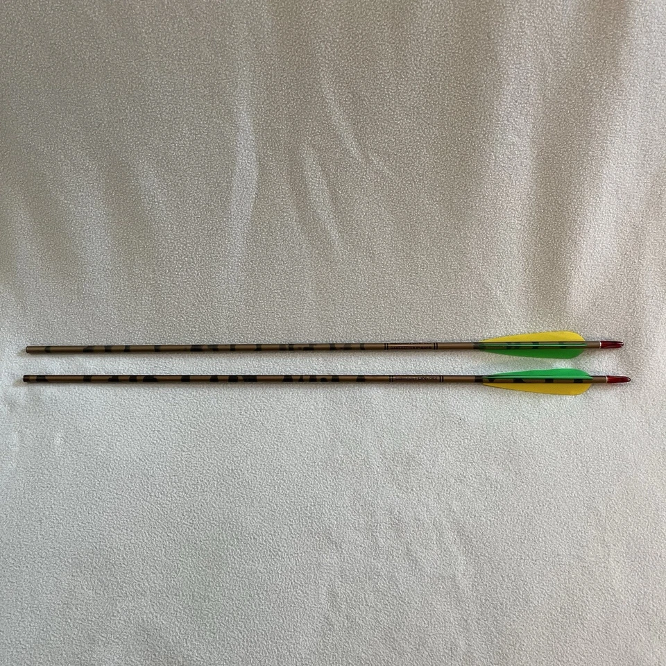 Lot of 2 Easton Gamegetter II 2216 Camo Game Getter II Aluminum Arrow Shaft - Image 1 of 4